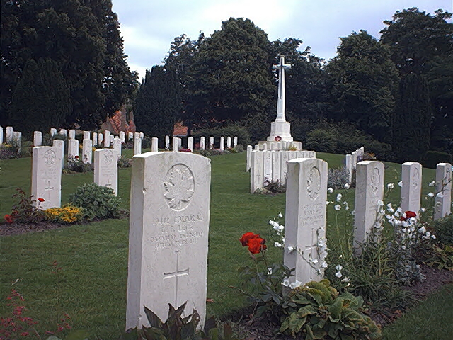 Rampart Cemetery in Ieper, Belgium.jpg